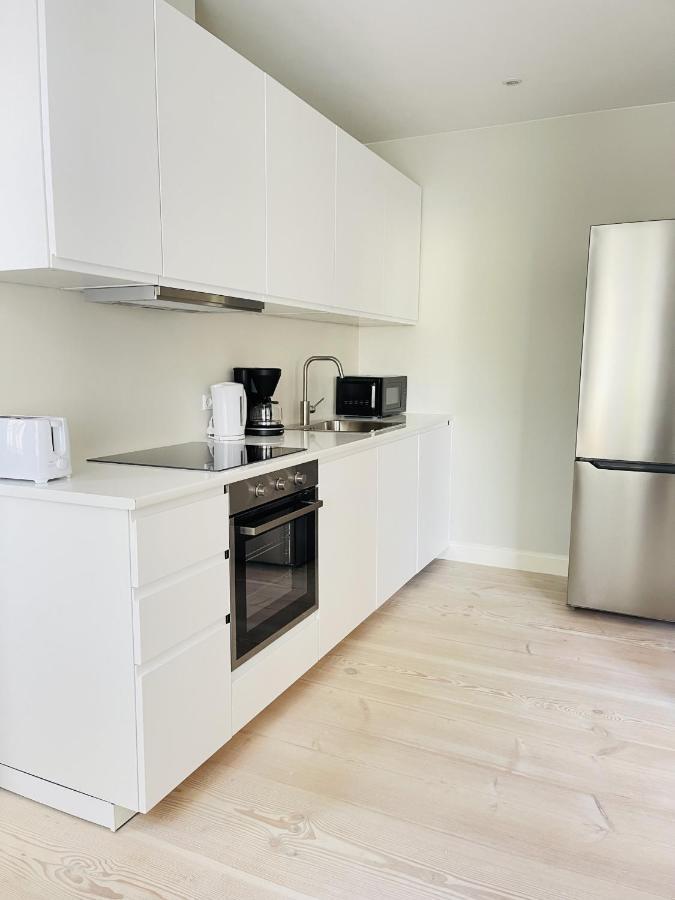 Aday - 2 Bedroom Apartment With Patio อัลบอร์ ภายนอก รูปภาพ